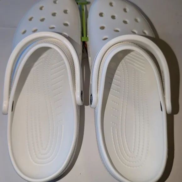 Crocs Classic Clogs White Mens Size 10, Women's Size 12 New - Picture 2 of 4